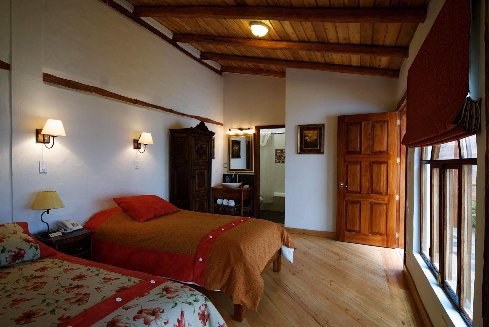 Boutique Hotel Casa Foch Quito Exteriör bild