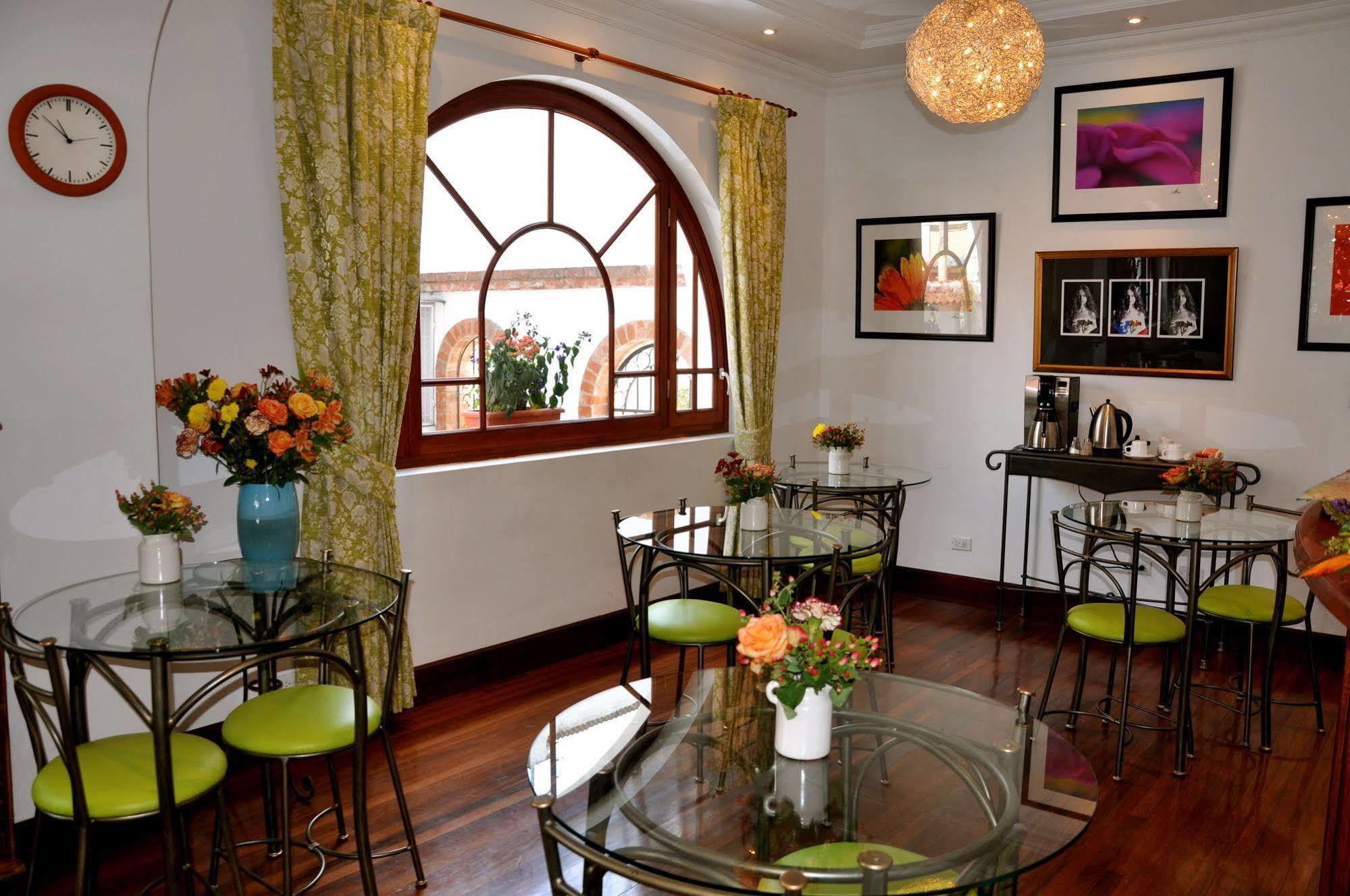 Boutique Hotel Casa Foch Quito Exteriör bild